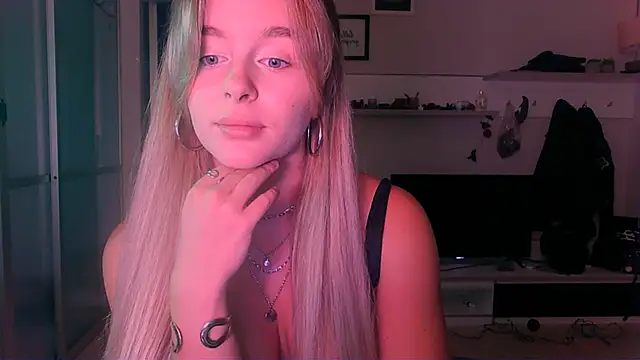 Snapshot of Eva_Jaya chatting on September 2025 11:06:01 AM Eva Jaya online show from September 2025 11:06:01 AM
