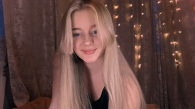 Snapshot of Eva_Jaya chatting on January 2025 01:24:01 PM Eva Jaya online show from January 2025 01:24:01 PM