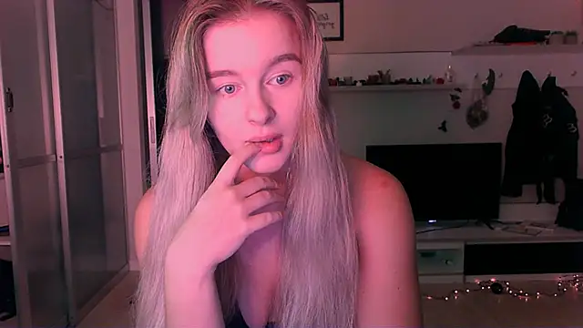 Snapshot of Eva_Jaya chatting on September 2025 01:06:02 PM Eva Jaya online show from September 2025 01:06:02 PM
