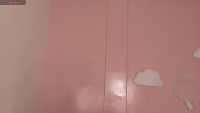 briannajackson  online show from November 2025 07:39:02 PM