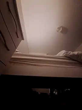 steb1980 online show from November 2025 11:08:02 PM