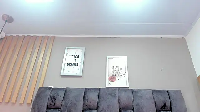 mariaa fernanda online show from September 2025 03:24:02 AM