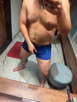 Snapshot of versatile_guy01 chatting on February 2026 05:31:02 PM versatile guy01 online show from February 2026 05:31:02 PM