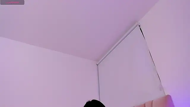ZarianaEvanz online show from June 2026 11:04:02 PM