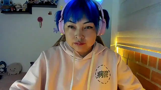 Shaddycute  online show from October 2025 10:03:01 AM