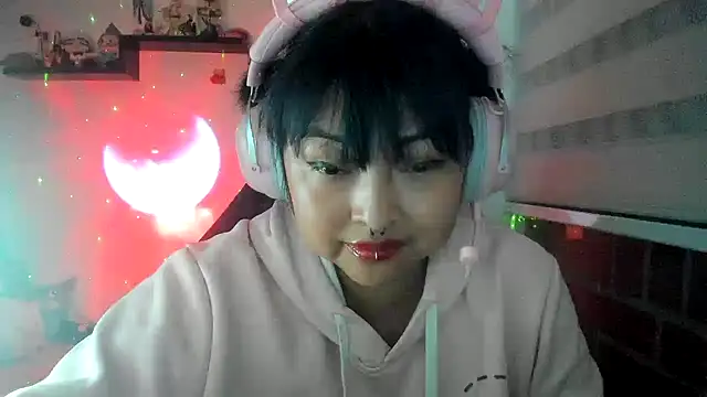 Shaddycute  online show from March 2026 02:51:01 AM