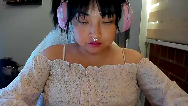 Shaddycute  online show from June 2026 04:16:01 PM
