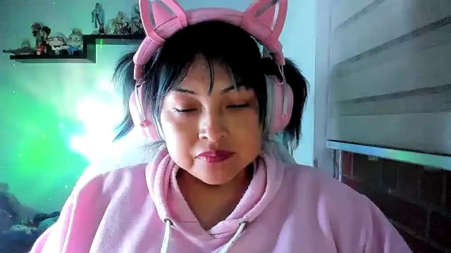 Shaddycute  online show from June 2026 04:12:01 AM
