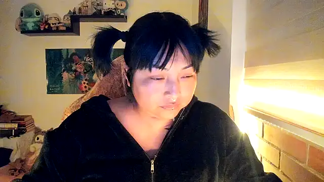 Shaddycute  online show from February 2026 02:44:02 AM