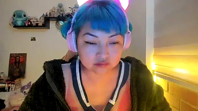 Shaddycute  online show from January 2026 04:47:01 PM