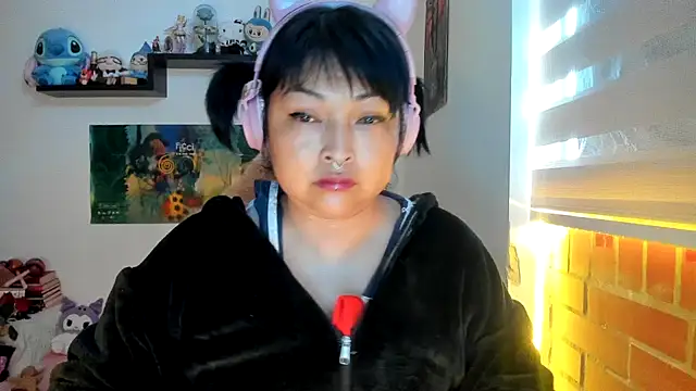 Shaddycute  online show from February 2026 02:38:02 PM