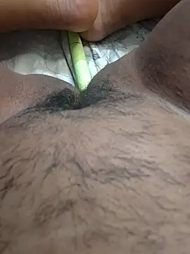 Snapshot of L-LOVE chatting on February 2025 10:55:01 PM L-LOVE online show from February 2025 10:55:01 PM