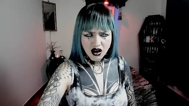 DimmuandDarkness online show from May 2026 08:47:02 PM