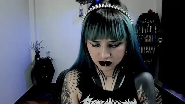 DimmuandDarkness online show from May 2026 05:55:02 PM