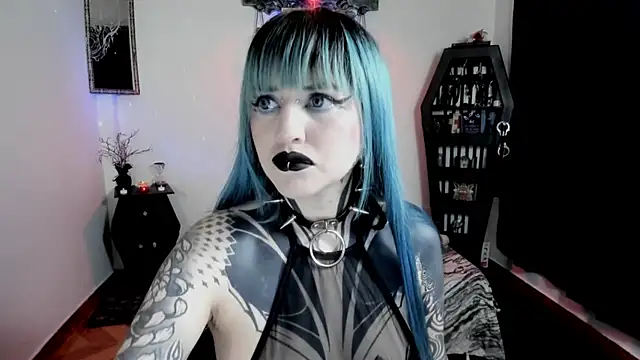 Snapshot of DimmuandDarkness chatting on June 2026 08:56:01 AM DimmuandDarkness online show from June 2026 08:56:01 AM