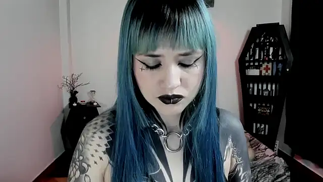 DimmuandDarkness online show from May 2026 10:10:01 PM