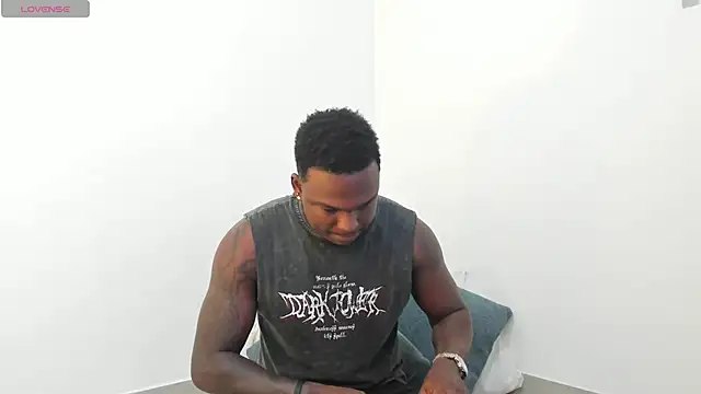 Troykhalil online show from November 2025 11:21:01 PM