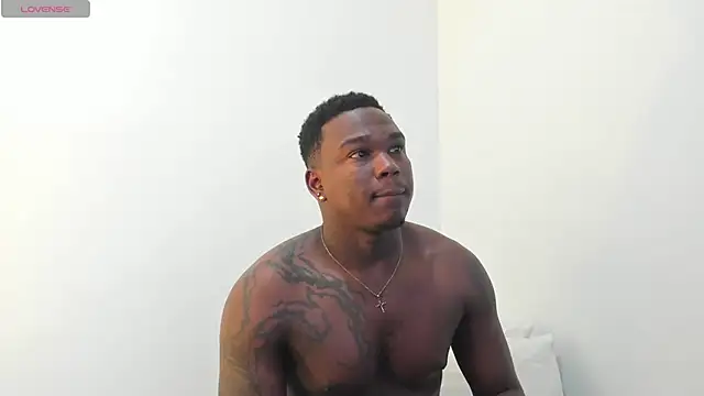 Troykhalil online show from November 2025 11:19:01 PM