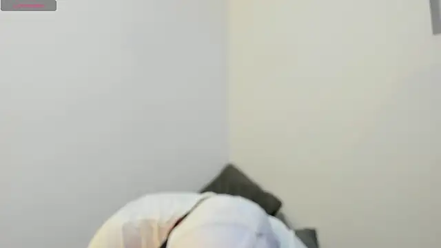 Troykhalil online show from November 2025 12:11:02 AM