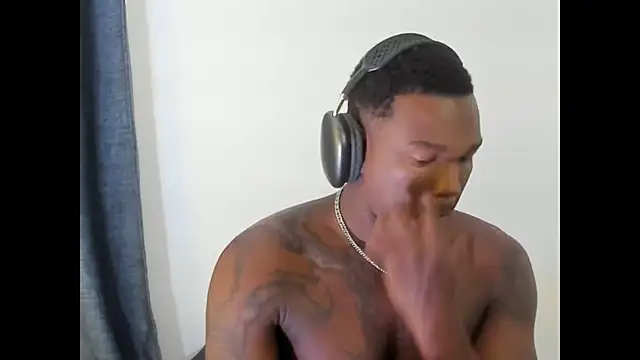 Troykhalil online show from February 2026 09:17:01 PM