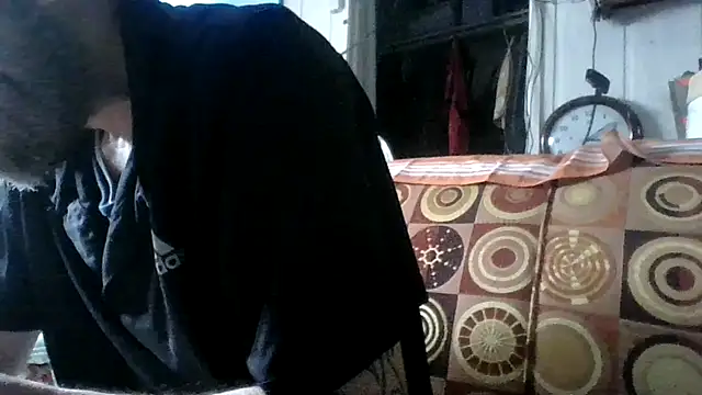 Snapshot of gettinit2wice chatting on June 2026 11:45:02 PM gettinit2wice online show from June 2026 11:45:02 PM
