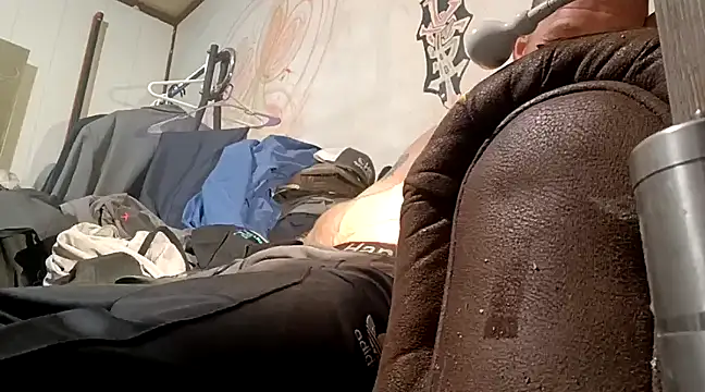 Snapshot of gettinit2wice chatting on February 2025 08:42:01 AM gettinit2wice online show from February 2025 08:42:01 AM