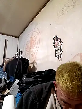 Snapshot of gettinit2wice chatting on January 2025 12:38:01 AM gettinit2wice online show from January 2025 12:38:01 AM