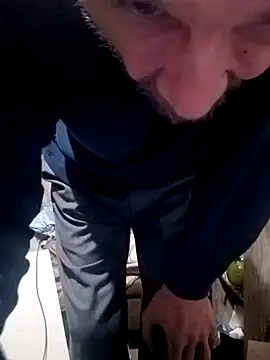 Snapshot of gettinit2wice chatting on January 2025 07:32:02 AM gettinit2wice online show from January 2025 07:32:02 AM