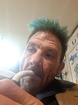 Snapshot of gettinit2wice chatting on October 2025 12:29:01 PM gettinit2wice online show from October 2025 12:29:01 PM