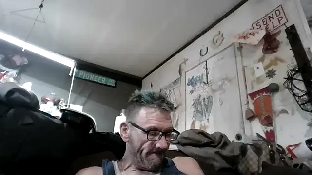 Snapshot of gettinit2wice chatting on October 2025 08:05:01 AM gettinit2wice online show from October 2025 08:05:01 AM