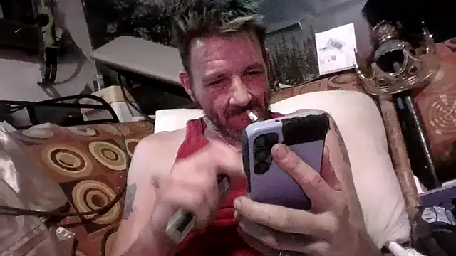 Snapshot of gettinit2wice chatting on June 2026 11:32:01 PM gettinit2wice online show from June 2026 11:32:01 PM