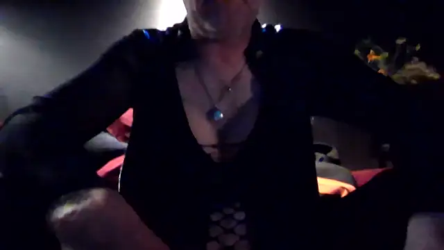 biffboff123 online show from June 2026 10:32:02 PM