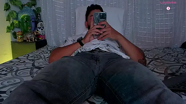 Jaxxon  online show from September 2025 12:27:02 AM