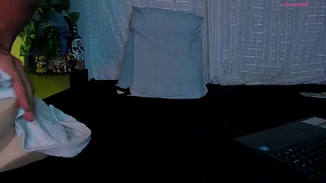 Jaxxon  online show from October 2025 12:34:02 AM