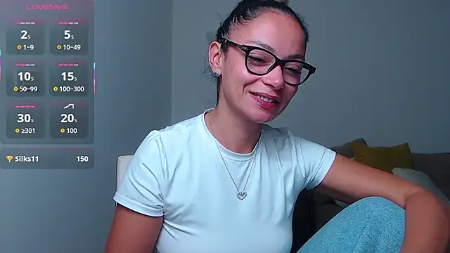 Snapshot of BabySerene chatting on October 2025 03:51:02 AM BabySerene online show from October 2025 03:51:02 AM