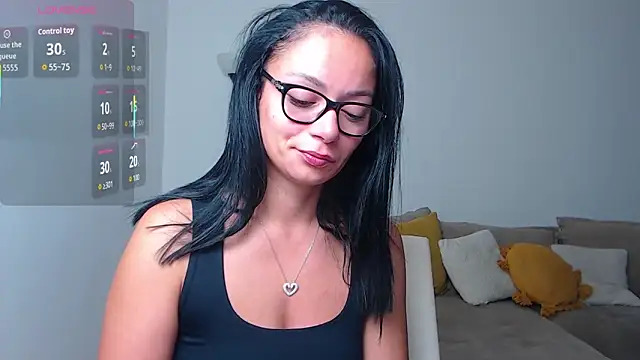 Snapshot of BabySerene chatting on October 2025 12:35:02 AM BabySerene online show from October 2025 12:35:02 AM