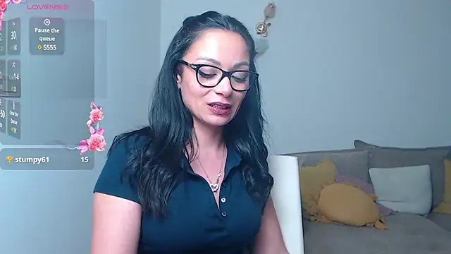Snapshot of BabySerene chatting on February 2025 12:14:02 AM BabySerene online show from February 2025 12:14:02 AM