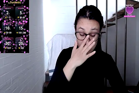 Jessie Desire online show from November 2025 05:35:02 PM