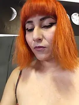 florecita9 online show from October 2025 05:23:01 PM