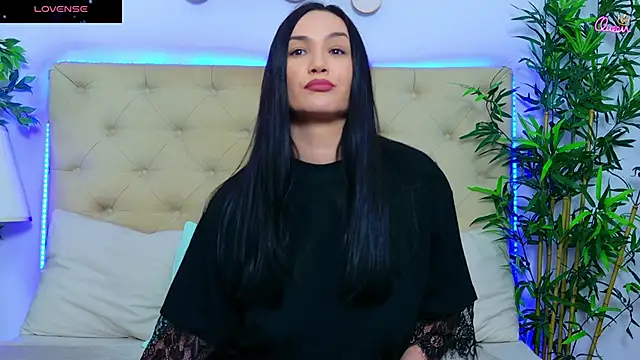 Snapshot of DaliyaArabian chatting on May 2026 11:52:01 AM DaliyaArabian online show from May 2026 11:52:01 AM
