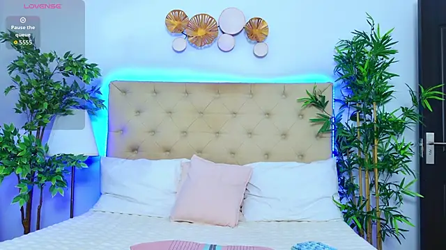 DaliyaArabian online show from March 2026 12:07:02 PM