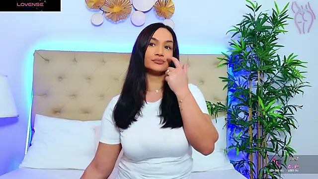Snapshot of DaliyaArabian chatting on October 2025 10:17:02 AM DaliyaArabian online show from October 2025 10:17:02 AM