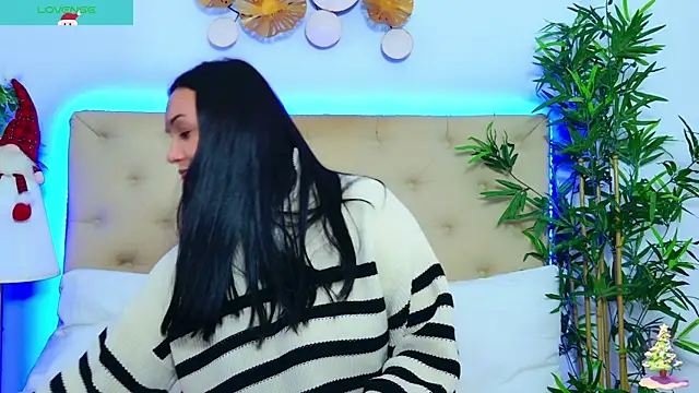 DaliyaArabian online show from December 2025 01:16:02 PM