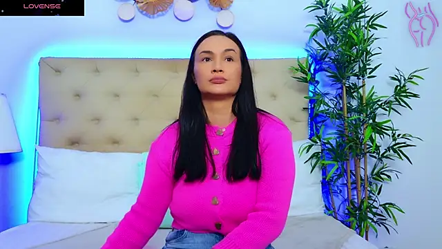 DaliyaArabian online show from October 2025 12:04:01 PM