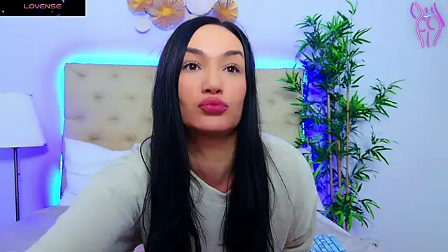 DaliyaArabian online show from November 2025 02:10:02 PM