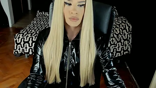 EvelynLexy online show from September 2025 07:14:01 AM