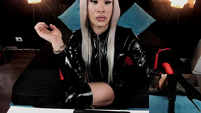 EvelynLexy online show from February 2025 12:27:02 PM