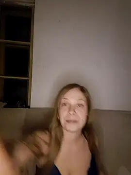 Snapshot of katiestevens chatting on November 2025 09:36:02 PM katiestevens online show from November 2025 09:36:02 PM