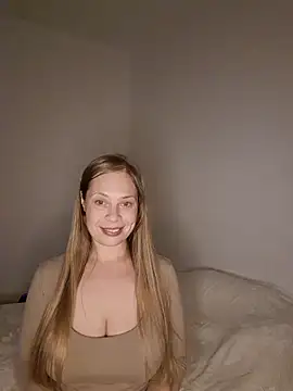 katiestevens online show from September 2025 08:25:01 PM