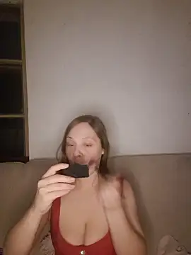 Snapshot of katiestevens chatting on November 2025 09:26:01 PM katiestevens online show from November 2025 09:26:01 PM